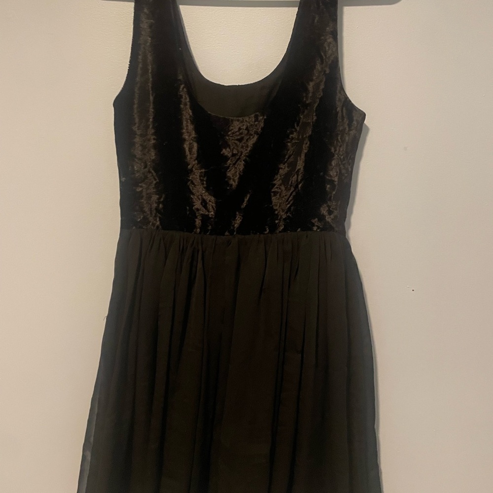 FREE PEOPLE Elegant Black Velvet Dress